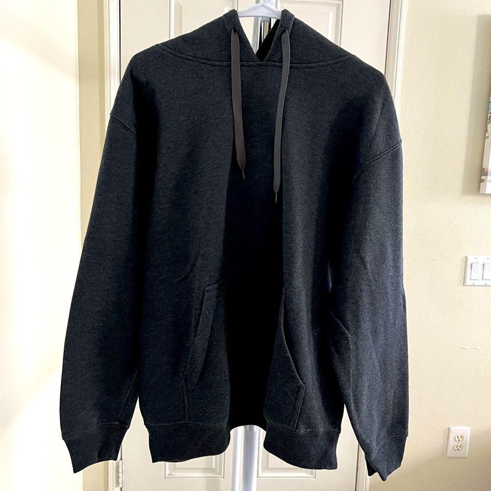 Hill Hoodie with Pockets